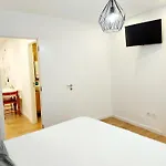 Apartman Residenza Dutzu - 4*