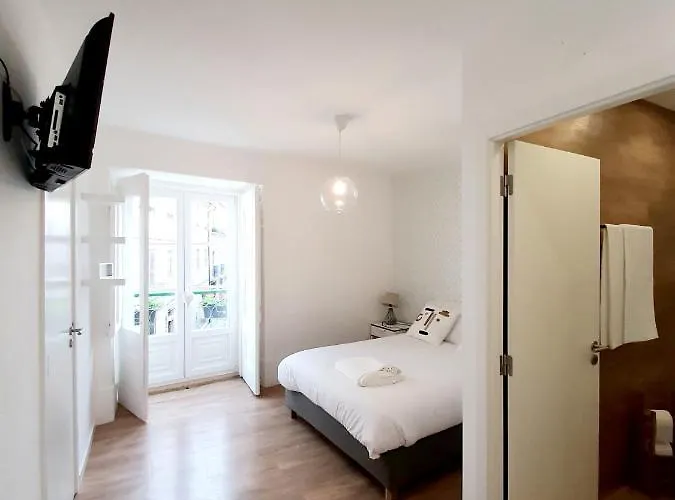 Residenza Dutzu - Апартаменты Лейрия