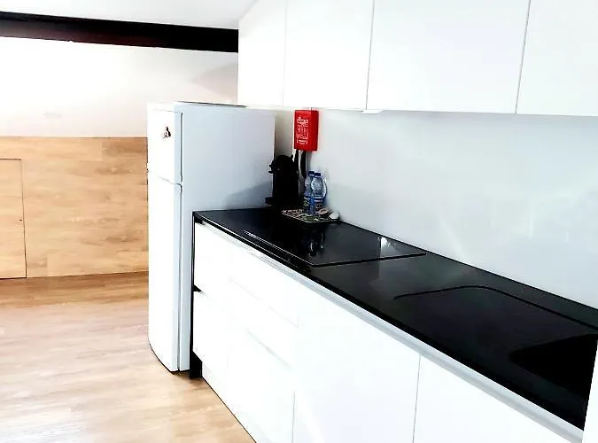 Residenza Dutzu - 4* 레이리아